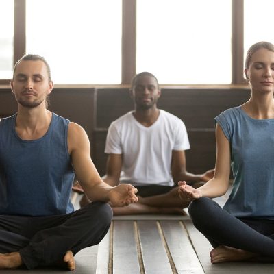 Praticar-yoga-fa-bene-alla-vita-sessuale
