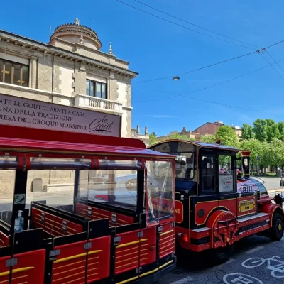 trenino-turistico_bergamo-alta_come-spostarsi.jpg